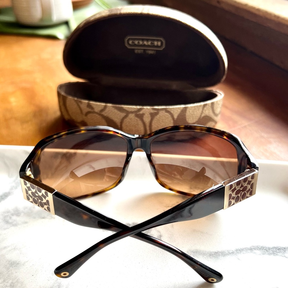 COACH Nina Tortoise Sunglasses (S494) with Case